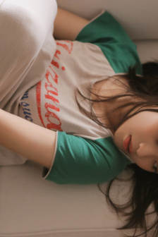 美国40岁巨乳女人毛片